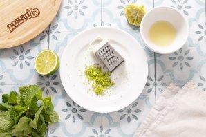 Дыня с лаймом, мятой и имбирем Дыня с лаймом, мятой и имбирем