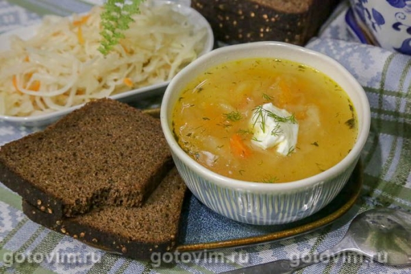 Щи с квашеной капустой в мультиварке