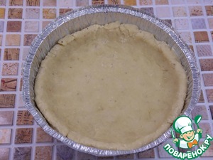 Киш с тунцом и перцем Киш с тунцом и перцем