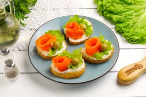 Бутерброды с форелью Бутерброды с форелью