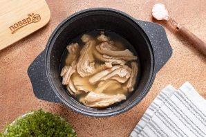 Тушеная капуста с соевым мясом