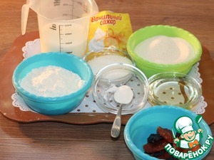 Пирог на кефире "Манник с сухофруктами" Пирог на кефире "Манник с сухофруктами"