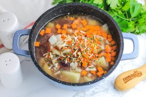 Юшка по-охотничьи в домашних условиях Юшка по-охотничьи в домашних условиях