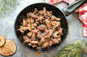 Печень по-строгановски с молоком Печень по-строгановски с молоком