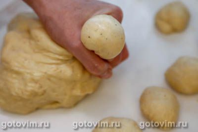 Пончики из тыквы на дрожжах с пряностями