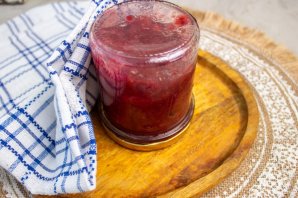 Красная смородина с бананом на зиму Красная смородина с бананом на зиму