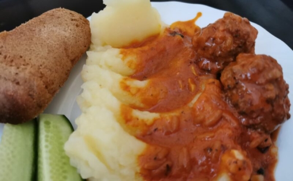 Тефтели с подливкой: как в советское время. Весь секрет в соусе Тефтели с подливкой: как в советское время. Весь секрет в соусе