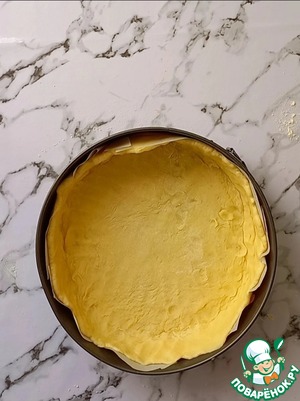 Пирог с творогом и курагой