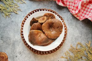 Рыжики в кляре Рыжики в кляре