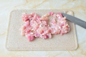 Слоеный пирог с курицей и грибами Слоеный пирог с курицей и грибами