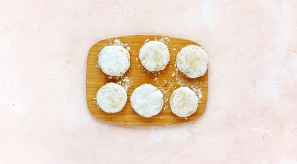 Манные биточки как в детском саду, пошаговый рецепт с фото на 254 ккал