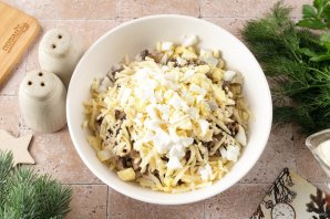 Новогодний салат "Варежка" на год Змеи Новогодний салат "Варежка" на год Змеи