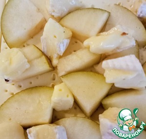 Слойки из груши с сыром бри Слойки из груши с сыром бри