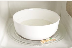 Манная каша в микроволновке Манная каша в микроволновке