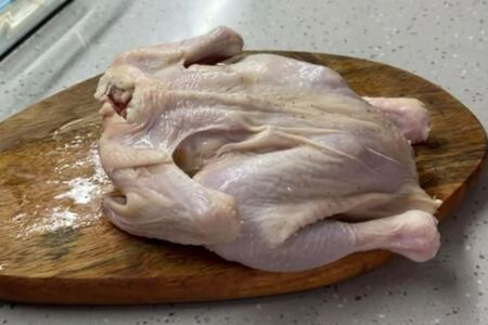 Куриный суп с пастой кочудян Куриный суп с пастой кочудян