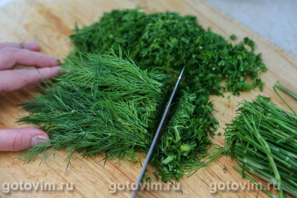 Заморозка из зелени со сметаной для окрошки Заморозка из зелени со сметаной для окрошки