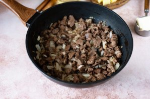 Говядина в горшочках Говядина в горшочках