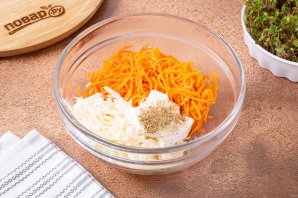 Рулетики из баклажана с сыром и морковью Рулетики из баклажана с сыром и морковью