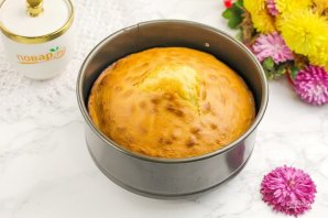 Бисквитный торт с кремом из сгущенки