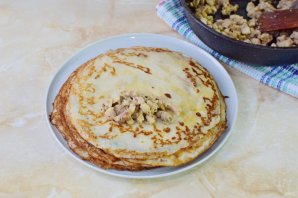 Блинчики с курицей и сыром Блинчики с курицей и сыром