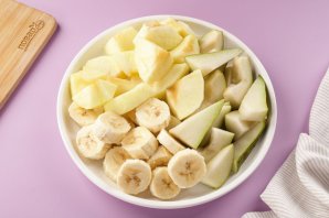 Смузи с яблоком, грушей и бананом Смузи с яблоком, грушей и бананом