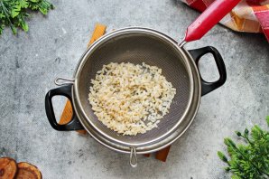 Голубцы ленивые в сметанном соусе Голубцы ленивые в сметанном соусе