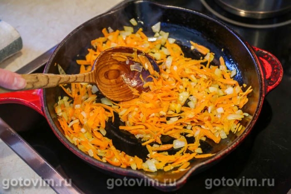 Суп из говяжьего костного бульона с лапшой Суп из говяжьего костного бульона с лапшой