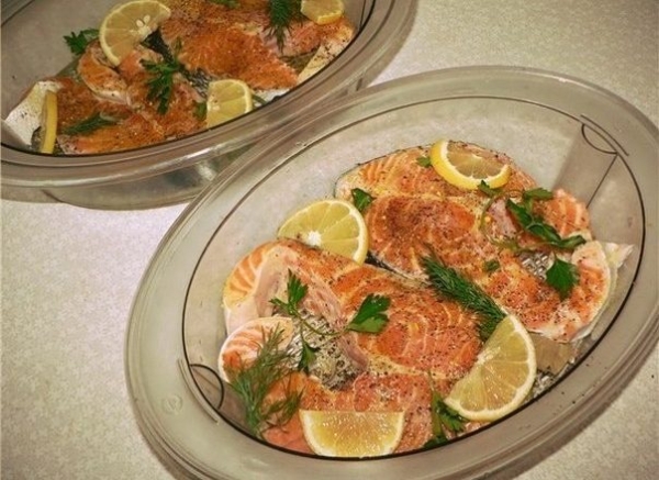 Форель с лимонным соком в пароварке Форель с лимонным соком в пароварке