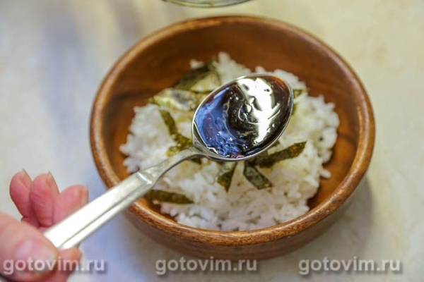 Поке с красной рыбой и авокадо