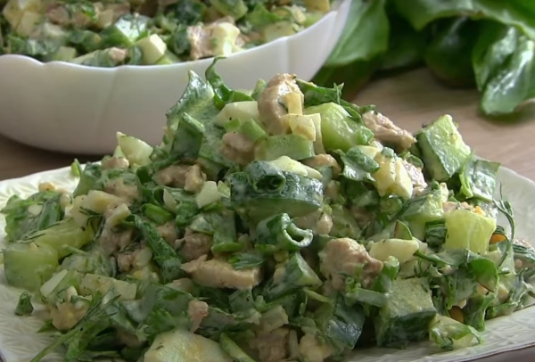 Мясной салат «Люкс» с необычным ингредиентом. Рецепт, который я обязательно готовлю на Пасху Мясной салат «Люкс» с необычным ингредиентом. Рецепт, который я обязательно готовлю на Пасху