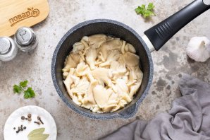 Маринованные вешенки (быстрый рецепт)