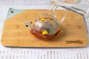 Зеленый чай с ягодами годжи Зеленый чай с ягодами годжи