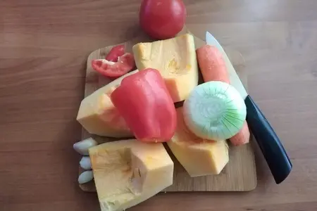 Маринованная тыква с овощами. Маринованная тыква с овощами.