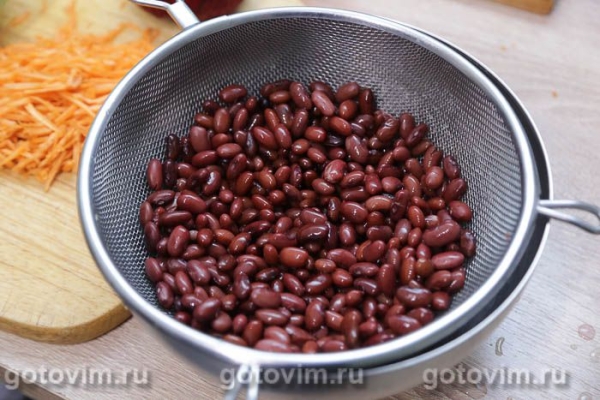 Борщ с фасолью в мультиварке