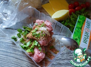 Булки-лодочки с фаршем и сыром