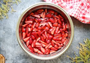 Варенье из черники и клубники Варенье из черники и клубники