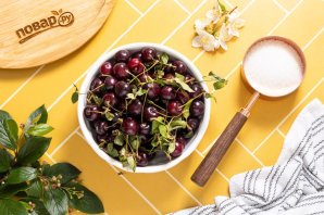 Консервированные вишни Консервированные вишни