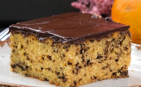 Смешайте муку с апельсиновым соком. Вкуснейший торт к праздничному столу или вечернему чаепитию Смешайте муку с апельсиновым соком. Вкуснейший торт к праздничному столу или вечернему чаепитию