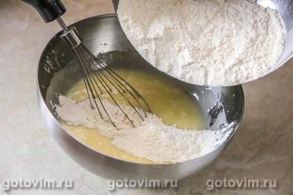 Тарт с клубникой и манго и с заварным кремом Тарт с клубникой и манго и с заварным кремом