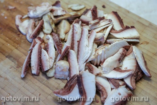 Жареные кабачки с грибами в сметане Жареные кабачки с грибами в сметане