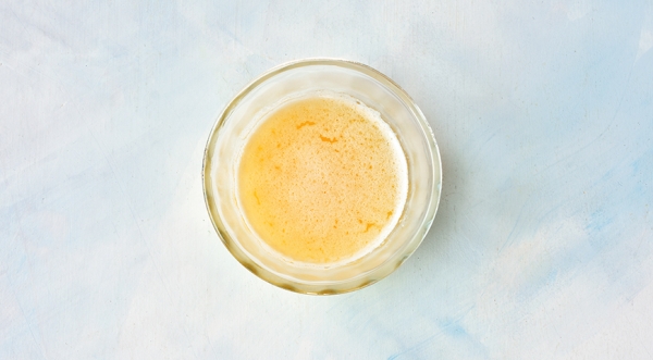 Блины на кефире на дрожжах, пошаговый рецепт с фото на 220 ккал