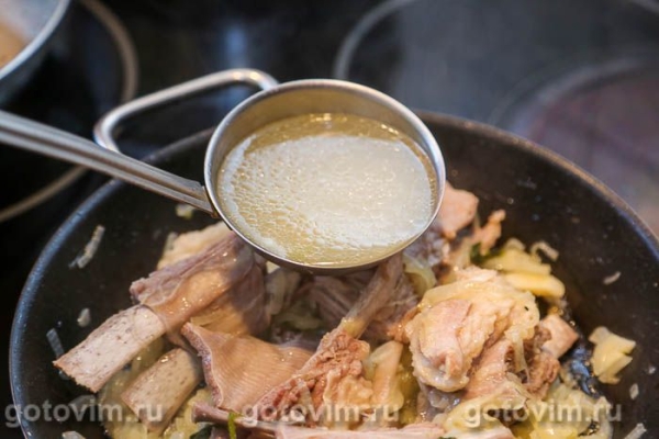 Тушеные бараньи ребрышки