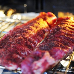 Жареные свиные ребрышки в духовке Жареные свиные ребрышки в духовке