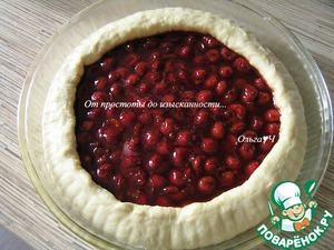 Открытый пирог с вишней Открытый пирог с вишней