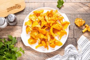 Крем-суп из лисичек Крем-суп из лисичек