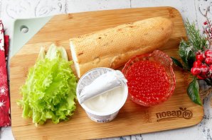 Бутерброды с красной икрой на Новый Год Бутерброды с красной икрой на Новый Год
