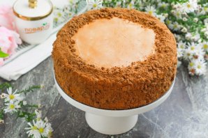 Шоколадный торт с кремом из вареной сгущенки Шоколадный торт с кремом из вареной сгущенки
