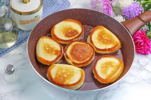 Оладьи на кефире без соды Оладьи на кефире без соды