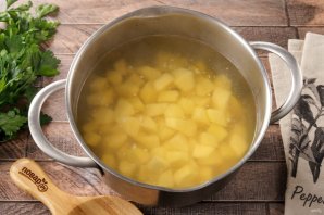 Суп гороховый с копченостями Суп гороховый с копченостями