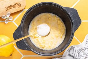 Пшенная каша с айвой